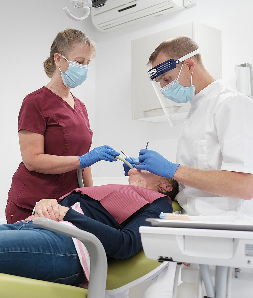 Woodcroft Dental & Implant Clinic